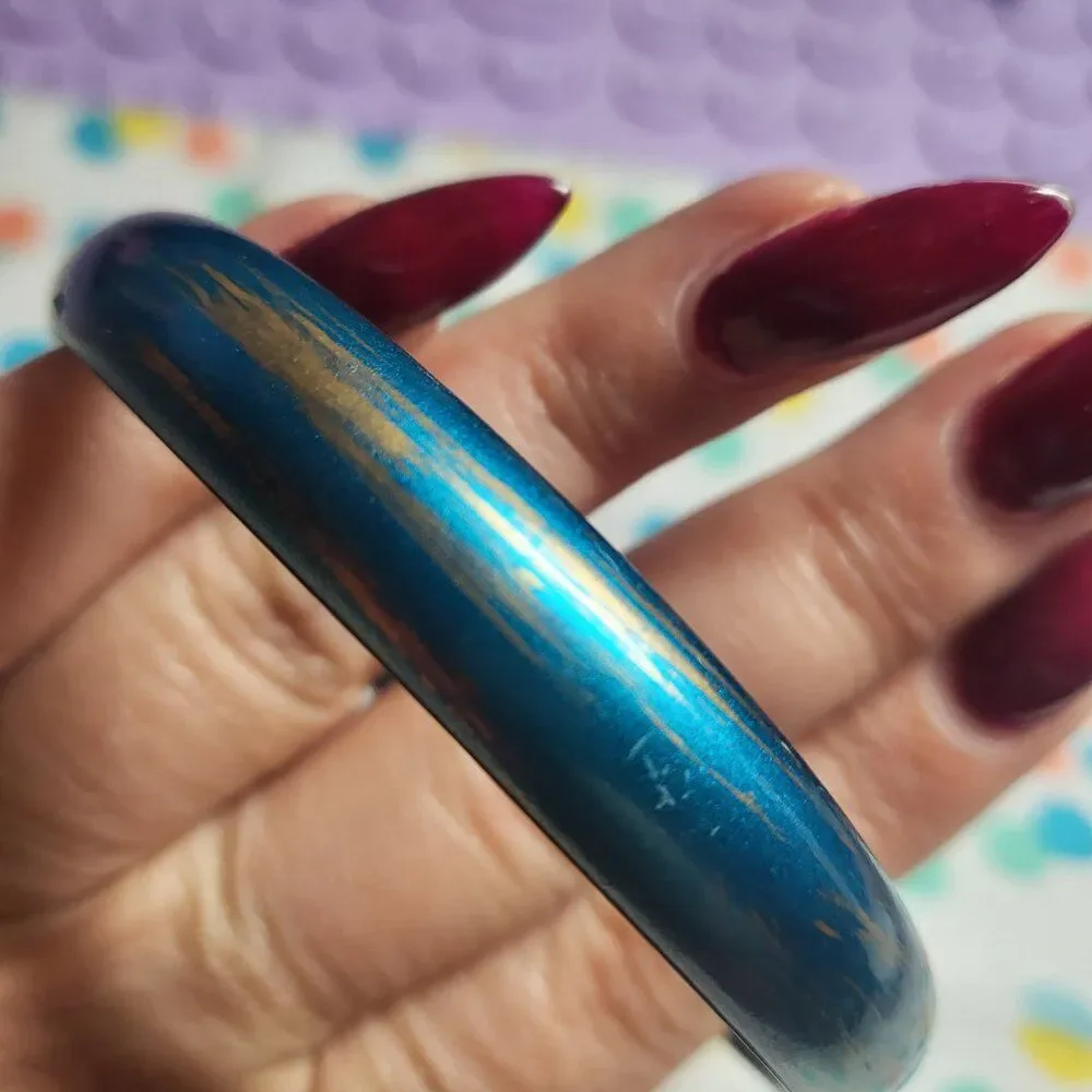 N/A blue metallic